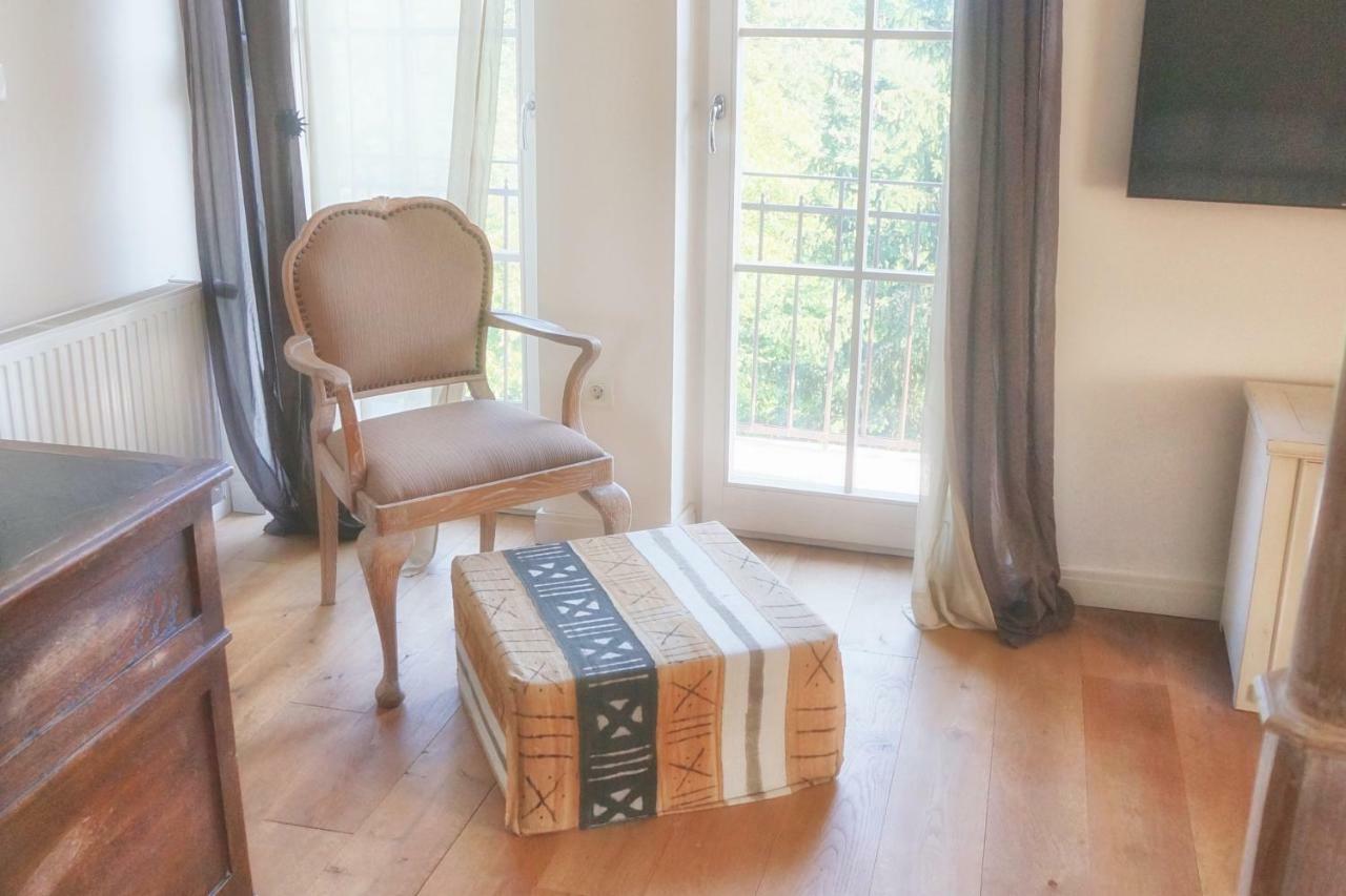 Embassy Row Bnb Загреб Экстерьер фото