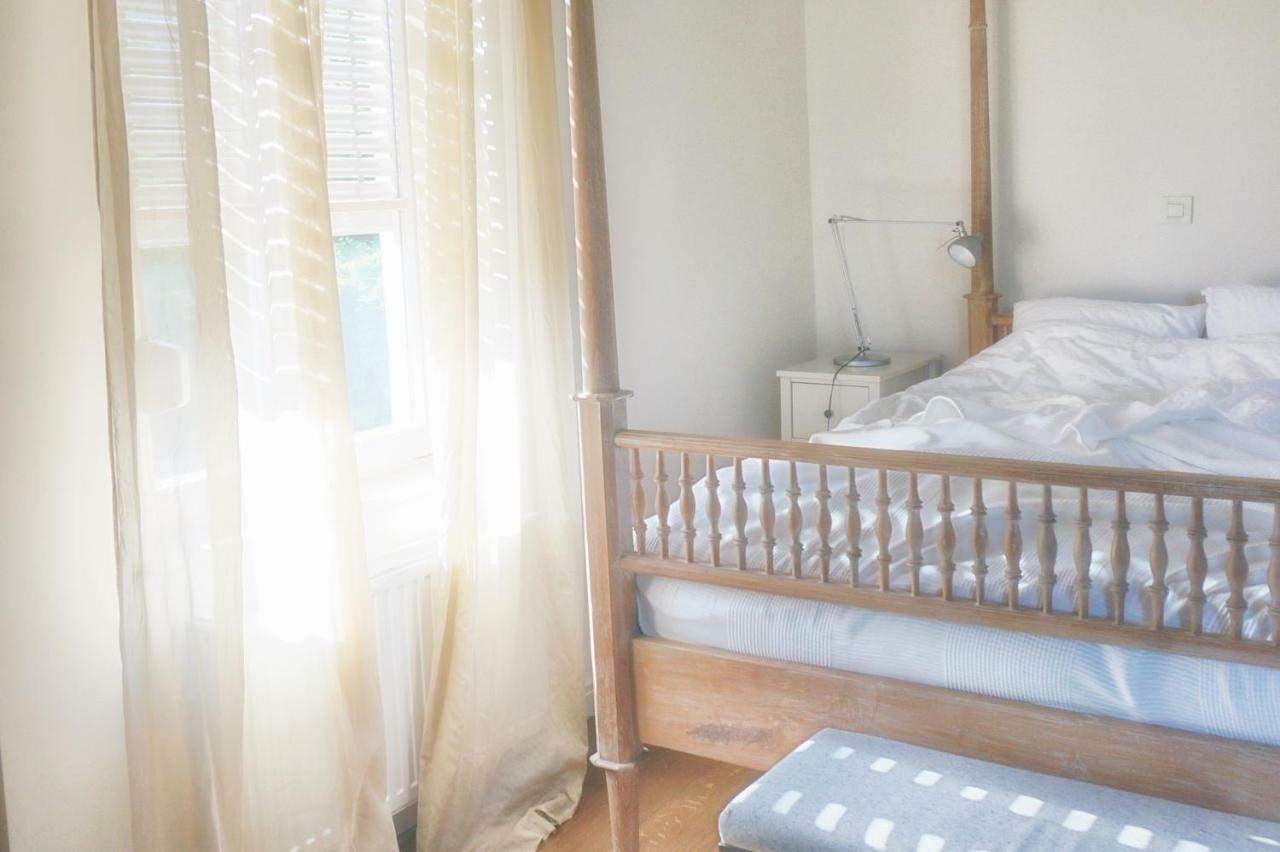 Embassy Row Bnb Загреб Экстерьер фото